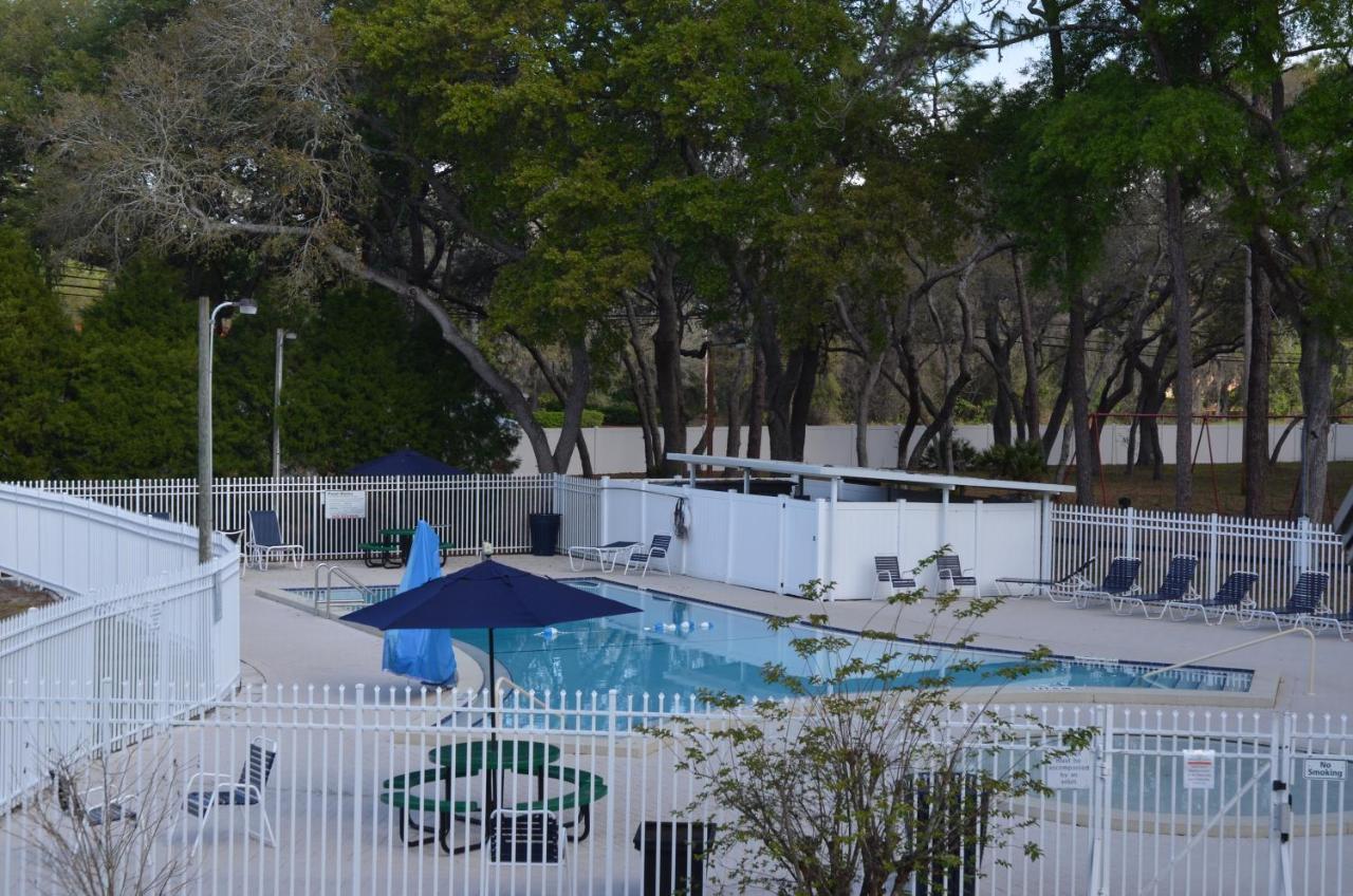 Spanish Main Rv Resort Thonotosassa Esterno foto